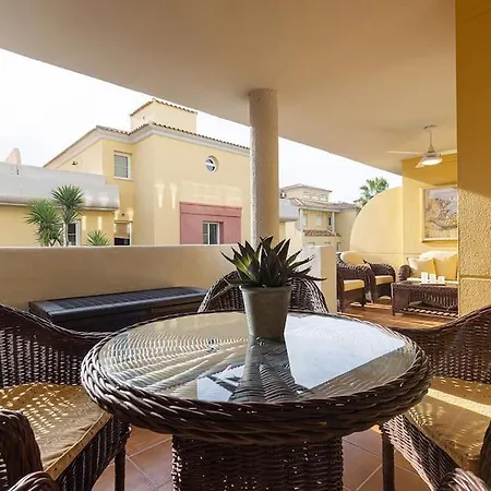 Apartment South Facing Near Sandy Beach And Golf Courses *