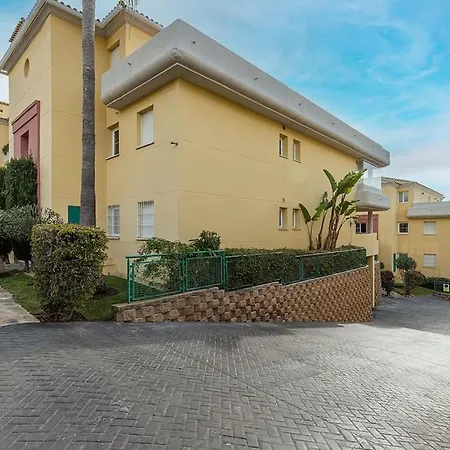 South Facing Near Sandy Beach And Golf Courses Marbella